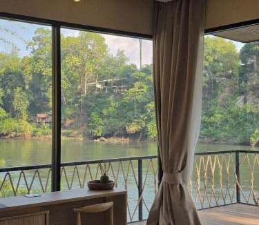 Thong Pha Phum Hotel | Kiree River Hotel โรงแรมคิรีริเวอร์