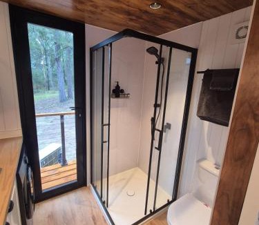 Kenthurst House | Kookaburra Retreat Tiny Home Sydney Hllls