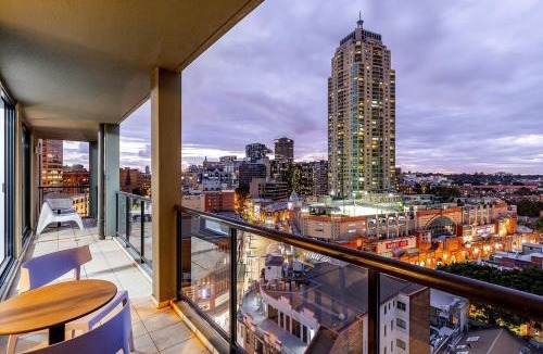 Haymarket Apartment | KozyGuru | Sydney CBD | Modern 2-Bedroom Apt