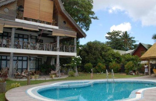 La Passe Villa | La Digue Emerald Villa