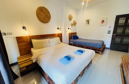 Pom Prap Hotel | La Locanda