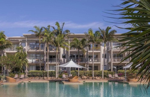 Kingscliff Apartment | Lagoon Pool Access Salt Resort & Spa 1br (Peppers)