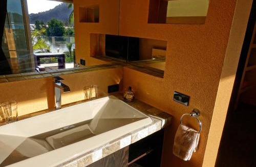 Klong Son Hotel | Laguna Beach House