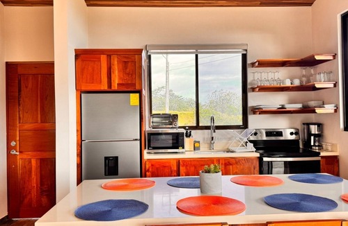 Arenal House | Lake Sunset House in Arenal-quiet retreat spectacular views