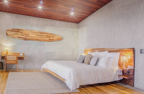 Lagunas de Baru Hotel | Lamangata Luxury Surf Resort
