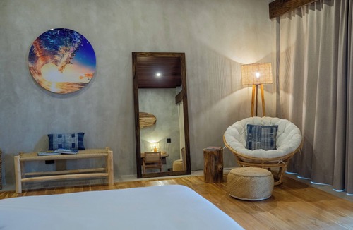 Lagunas de Baru Hotel | Lamangata Luxury Surf Resort