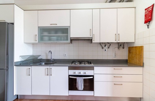 Principe Real Apartment | Large Central with View 3E by Central Hill