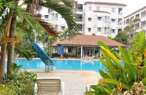 Na Kluea Apartment | Large studio Baan Suan Lalana