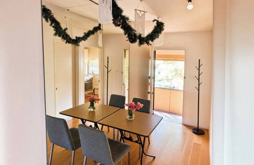 Paddington Apartment | Leafy Edgecliff Studio Retreat Steps to Station