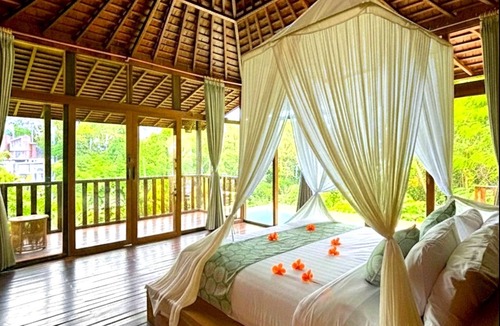 Sambahan Hotel | LES MANDARINES