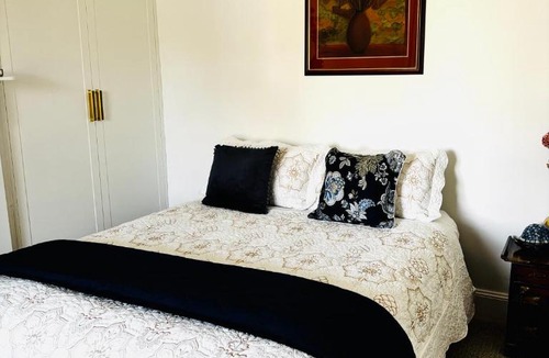 Bathurst House | Lexden