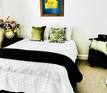 Bathurst House | Lexden
