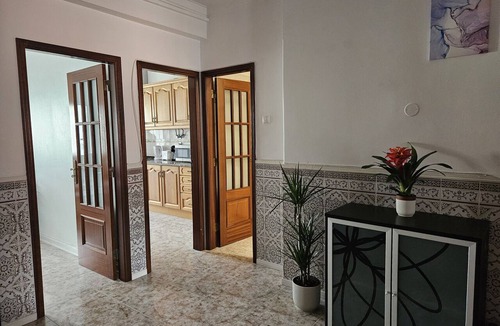Cova da Piedade Apartment | Light Spacious Almada Apartment