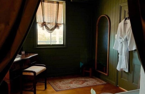 Haigslea Other | Linning's House at Twigley Farm