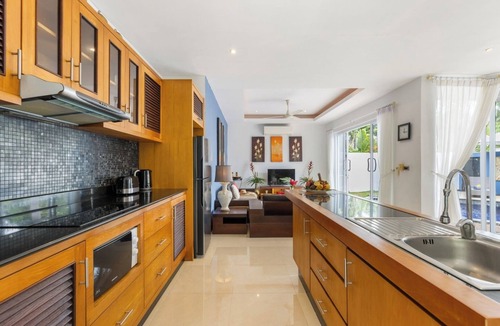 Lipa Noi House | Lipa Talay Jed - Private Pool Villa Near The Beach