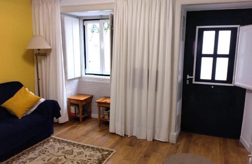 Bairro Alto Apartment | Lisbon Lovers