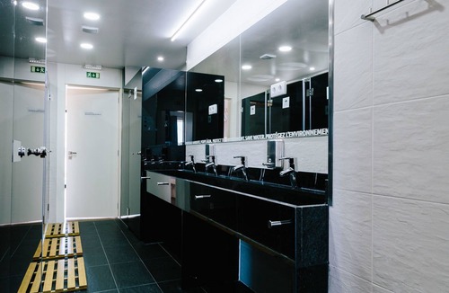 Cacilhas Hostel | Lisbon South Hostel