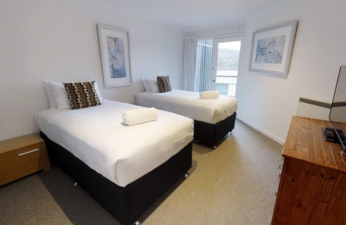 Perisher Valley Apartment | Lodge Apartment 20 - Luxury 3 bedroom with spectacular views!