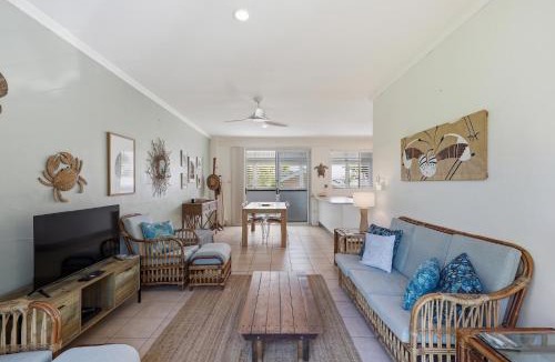 Point Lookout Apartment | Los Nidos Unit 1