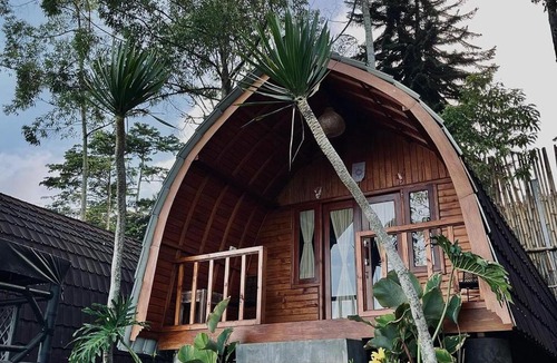 Candikuning Hotel | Lumbung Hill