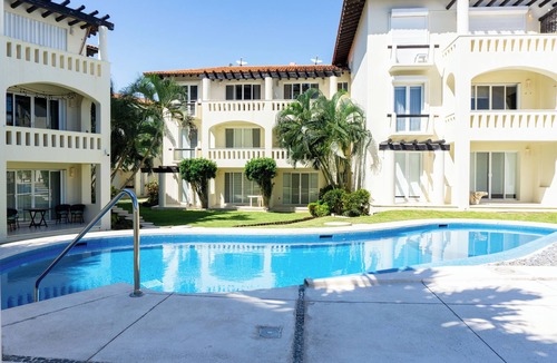 Zazil-ha Apartment | Luna Maya