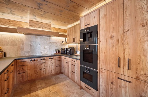 Zig Zag Ward Ski Chalet | Lux Heidi Chalet with Panoramic Views near Gstaad