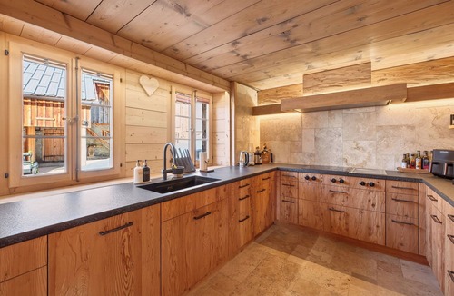 Zig Zag Ward Ski Chalet | Lux Heidi Chalet with Panoramic Views near Gstaad