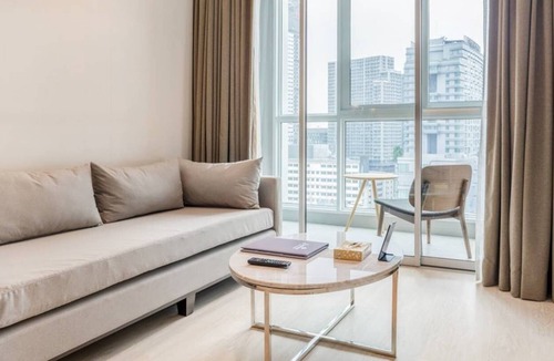 Sukhumvit Apartment | Luxurious exclusive Suite 2 BR near BTS Thonglor 家庭奢华房近通罗站 U6