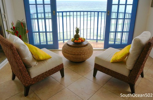 Hastings Apartment | Luxurious beachfront apartment with pool, AC, breathtaking views, South Coast