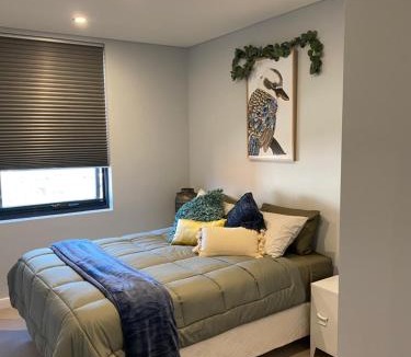 Wagga Wagga Apartment | Luxury 3 bdm Spacious apt in the heart of Wagga