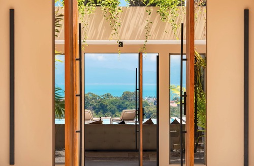Bophut Hills Villa | Luxury 4 bedroom villa in Koh Samui with stunning sea views to Koh Phangan