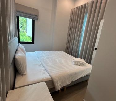 Kathu Villa | Luxury 4 bedroom villa with private pool