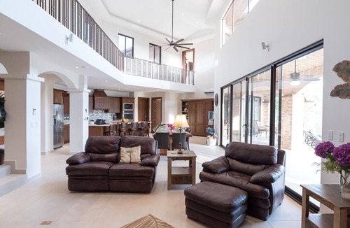 Coco House | Luxury Home-4 King Master Suites-Heated Pool-Swim Up Bar & Pool Side Game Area
