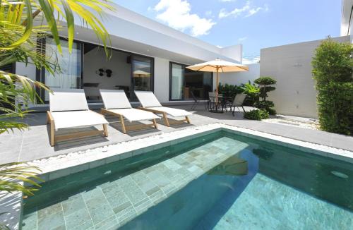 Thep Kasattri Villa | Luxury Private Bangtao Elarya Pool Villa