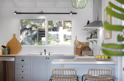 Wagstaffe House | Luxury Villas Bouddi Bungalow (Walk to the beach)