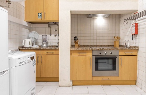 Baixa Apartment | LV Premier Baixa CR2- lift, AC, center, balcony