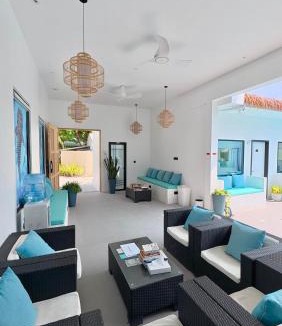 Dharavandhoo Hotel | LVIS Pool Villa