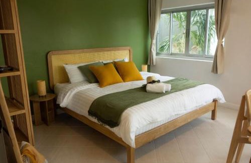 Phuket Apartment | Mango Moon Phuket Tropical 2BR near Central Phuket