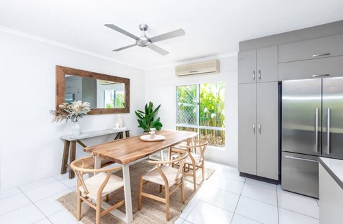 Clifton Beach Villa | Mango Wood Villa - Tropical Coastal Living