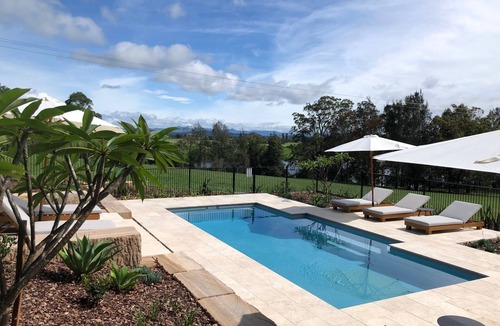 Tinonee Cabin | Mansfield on the Manning Grevillea Cabin 2-beautiful riverfront cabin