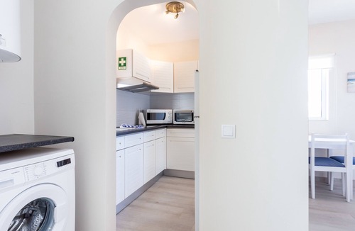 Praia da Luz Apartment | Mariners (5) - Bright and stylish apartment - 2-minute walk to the beach