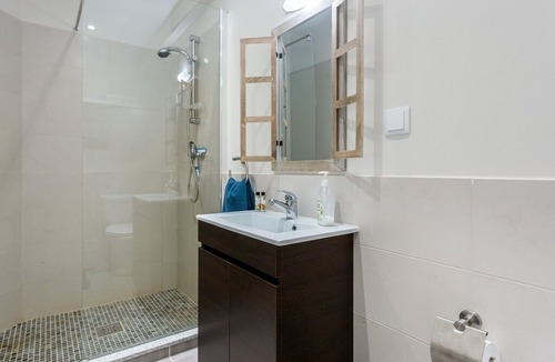 Praia da Luz Apartment | Mariners (6) - Bright and stylish apartment - 2 minute walk to the beach