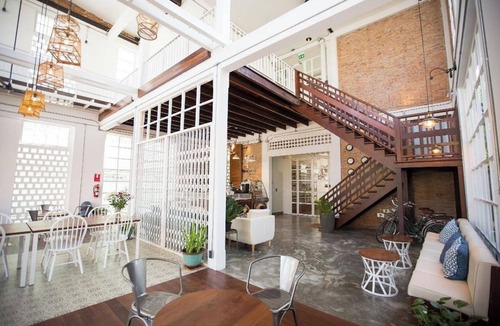 Sop Tui Hostel | Memmoth Cafe & Hostel in Lampang