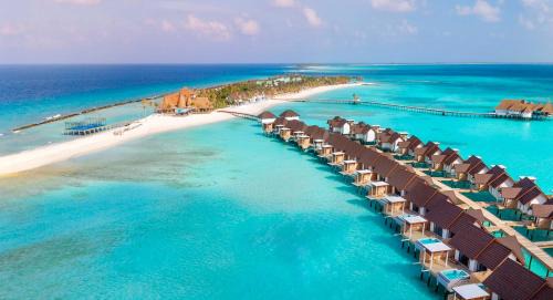 Lhaviyani Atoll Hotel | Meyyafushi Maldives - Premium All Inclusive