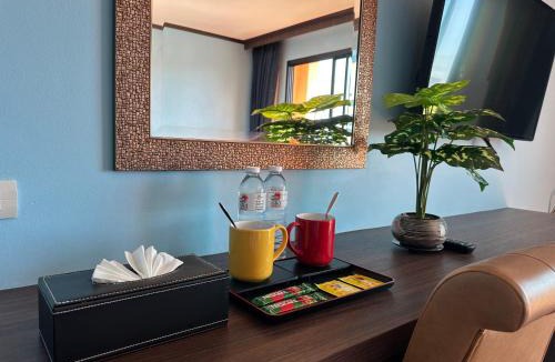 Central Pattaya Hotel | Mido Selected Resort Pool Hotel