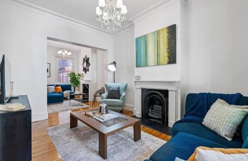 Millers Point House | Millers on Kent III - Perfect Abode for 10 people
