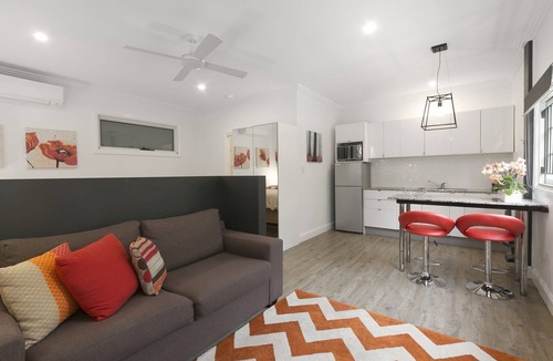 Auchenflower Apartment | Milton Mews Studios - 5km From the Brisbane CBD located in Auchenflower