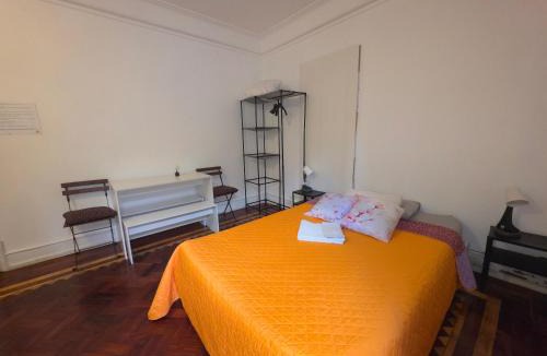 Sao Joao de Deus Hostel | Mini Hostel in Lisbon