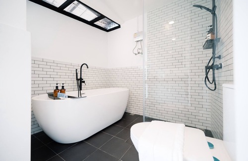 Chom Phon House | Mitt Haus BKK