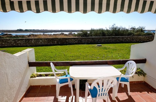 Cabanas Apartment | Modern 1 bedroom apartment on the sea front of Cabanas De Tavira